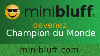 Léane joue au Minibluff